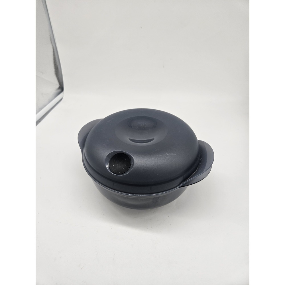 Tupperware Heat-n-Serve 1.5L 6 1/4 Cup #5411 Grey Microwaveable Bowl w/Vent Lid